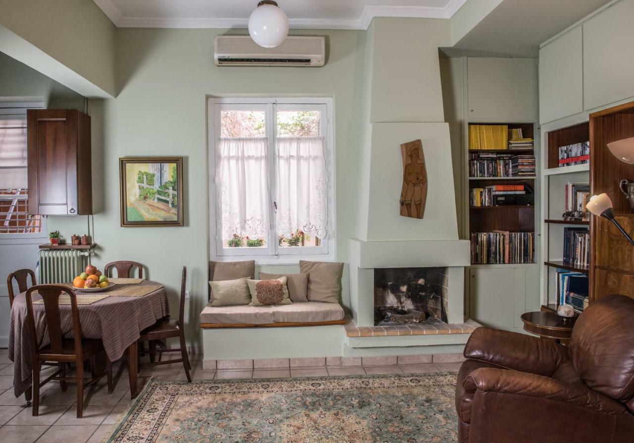Elly'S House In Athens Appartamento Esterno foto